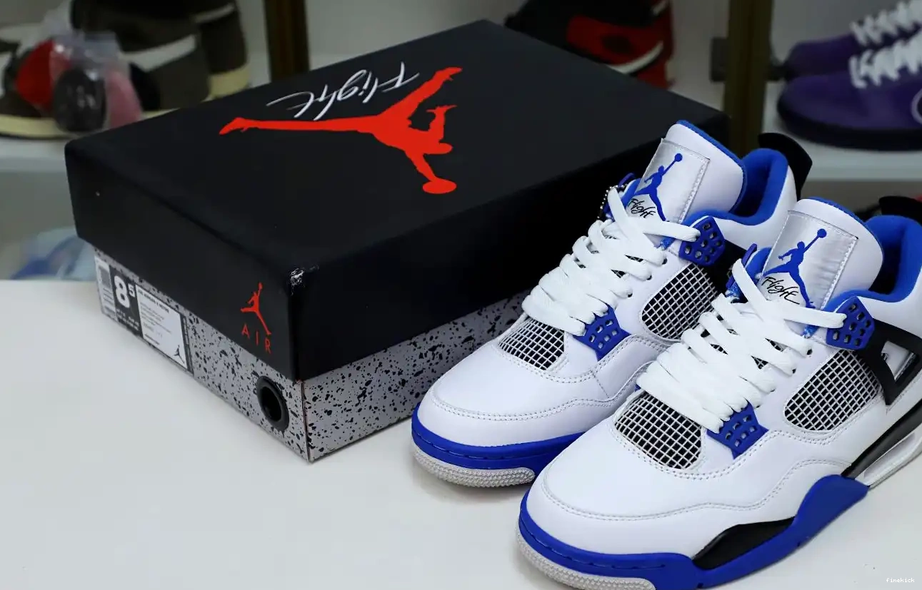 4 RETRO AIR JORDAN MOTORSPORTS 0510